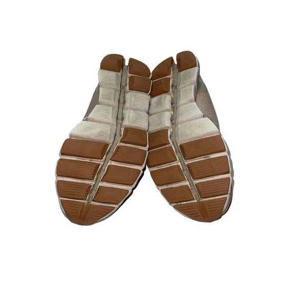 On Running  Woman Shoes Size 8.5 - Picture 6 of 10